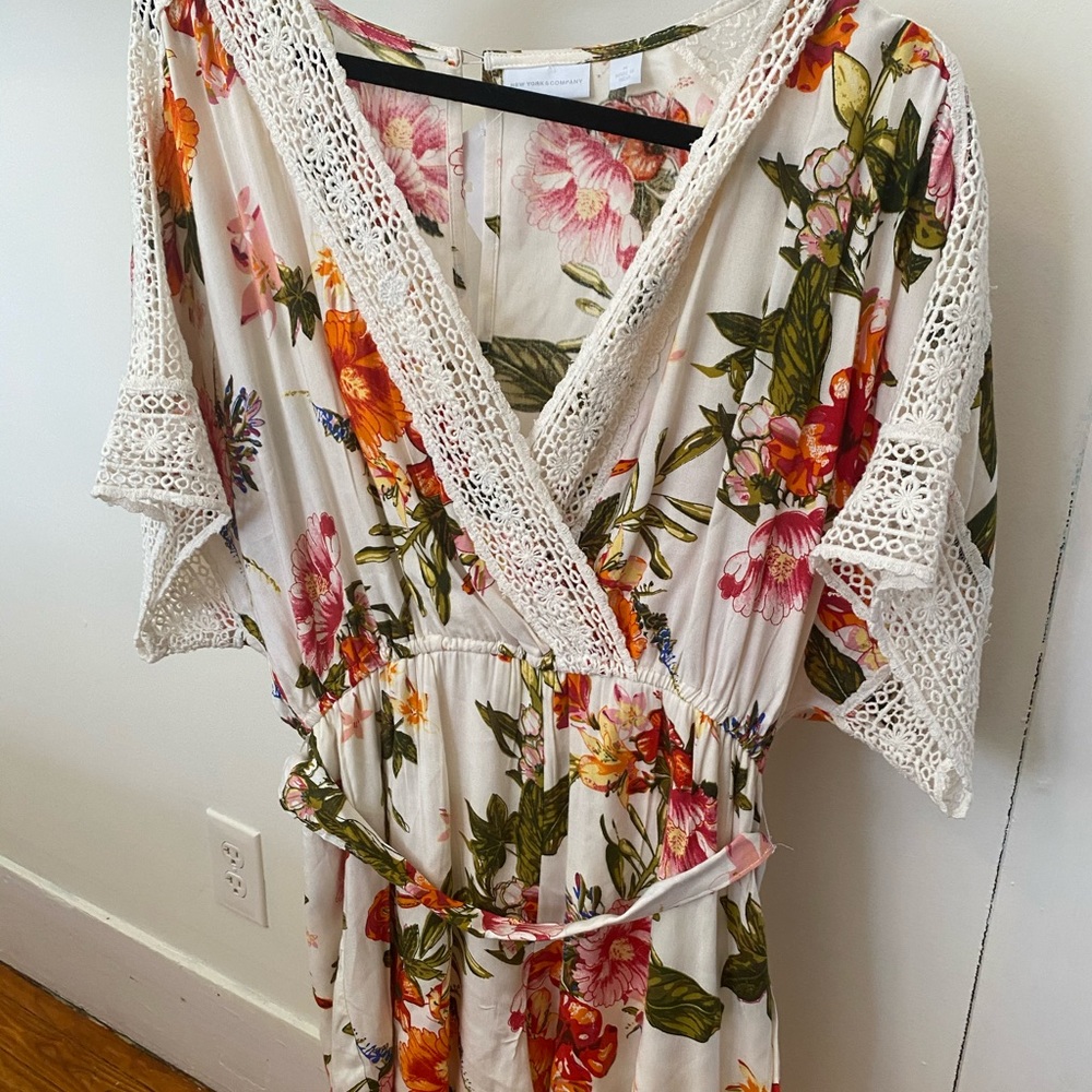 NewYork & Company floral romper